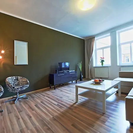 Visit In Ii Apartment Prague